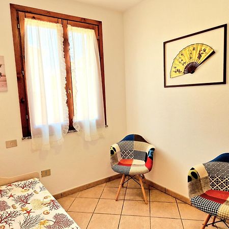Dimora Rena Dorada - Apartment In Pula, Sardinia, Italy 외부 사진